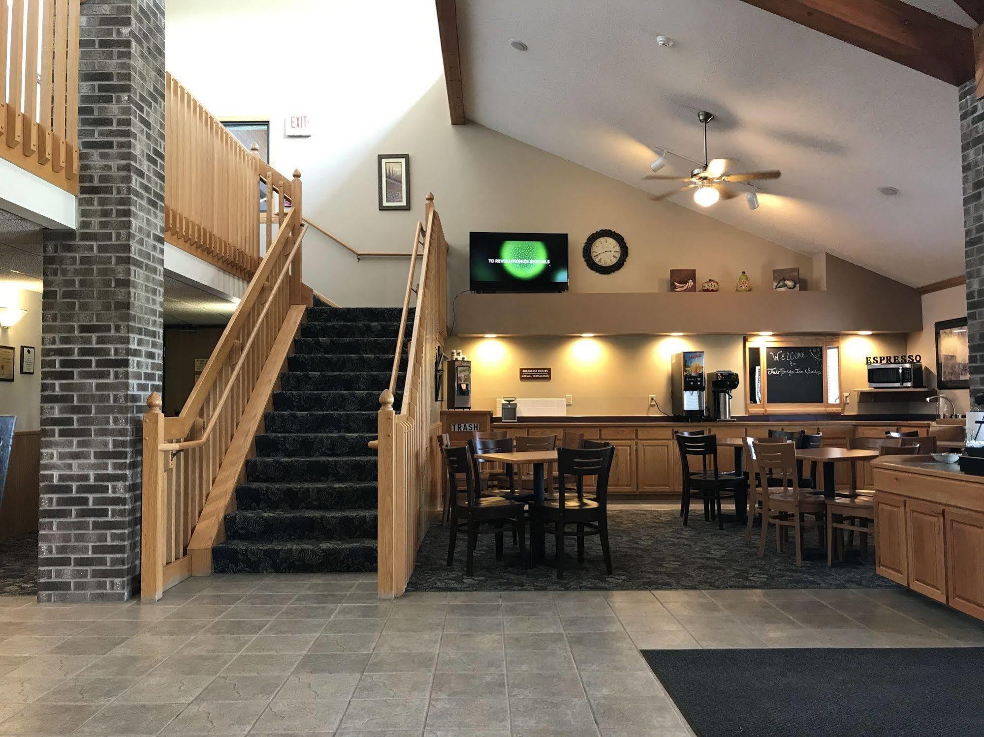 Fairbridge & Hotel